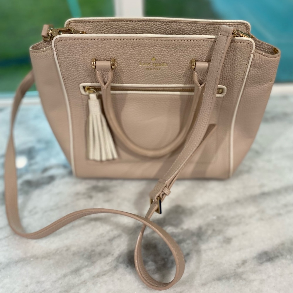Kate spade bag with removable strap